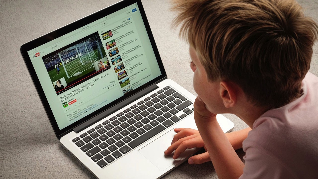 YouTube fenomenleri çocuklara kilo aldırabilir