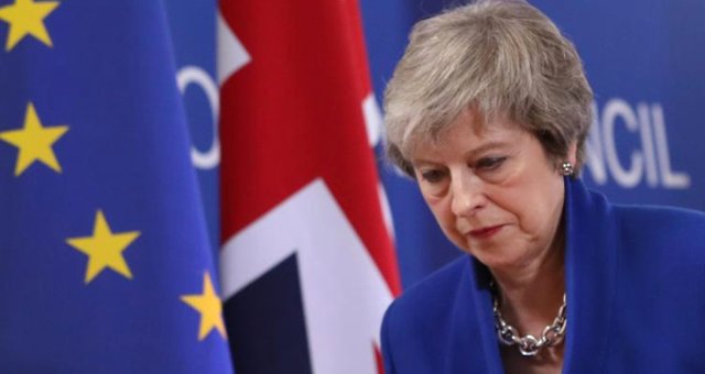 Brexit, Cameron’dan sonra May’i de yedi! İngiltere’de bilişim sektöründe açık artabilir