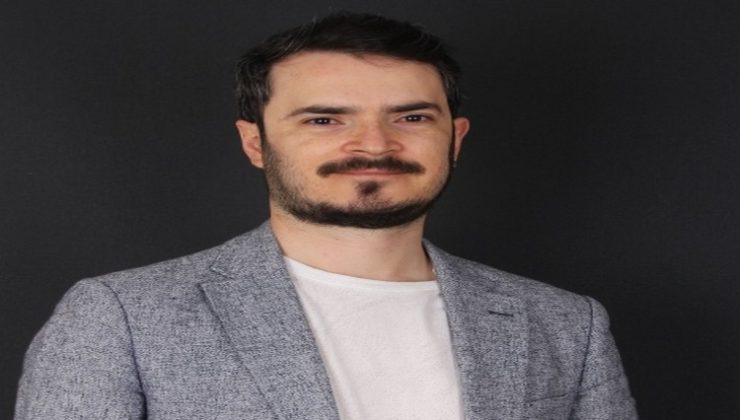 Dr. Ali Çetinkaya’nın Doğal Yüz Gençleştirme Yaklaşımı Sosyal Medyada Dikkat Çekiyor